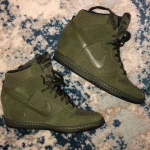 Nike Dunk Sky Hi Wedge Sneaker